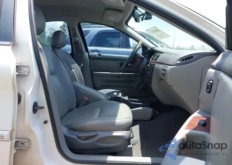 2005 Mercury Sable Ls z USA, uszkodzony, nr VIN 1MEFM55S25A621939